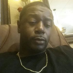 Meet your Posher, Latrelle